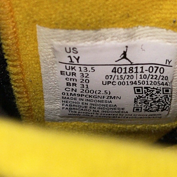 Jordan 9 Retro Dark Charcoal University Gold - Picture 8 of 8